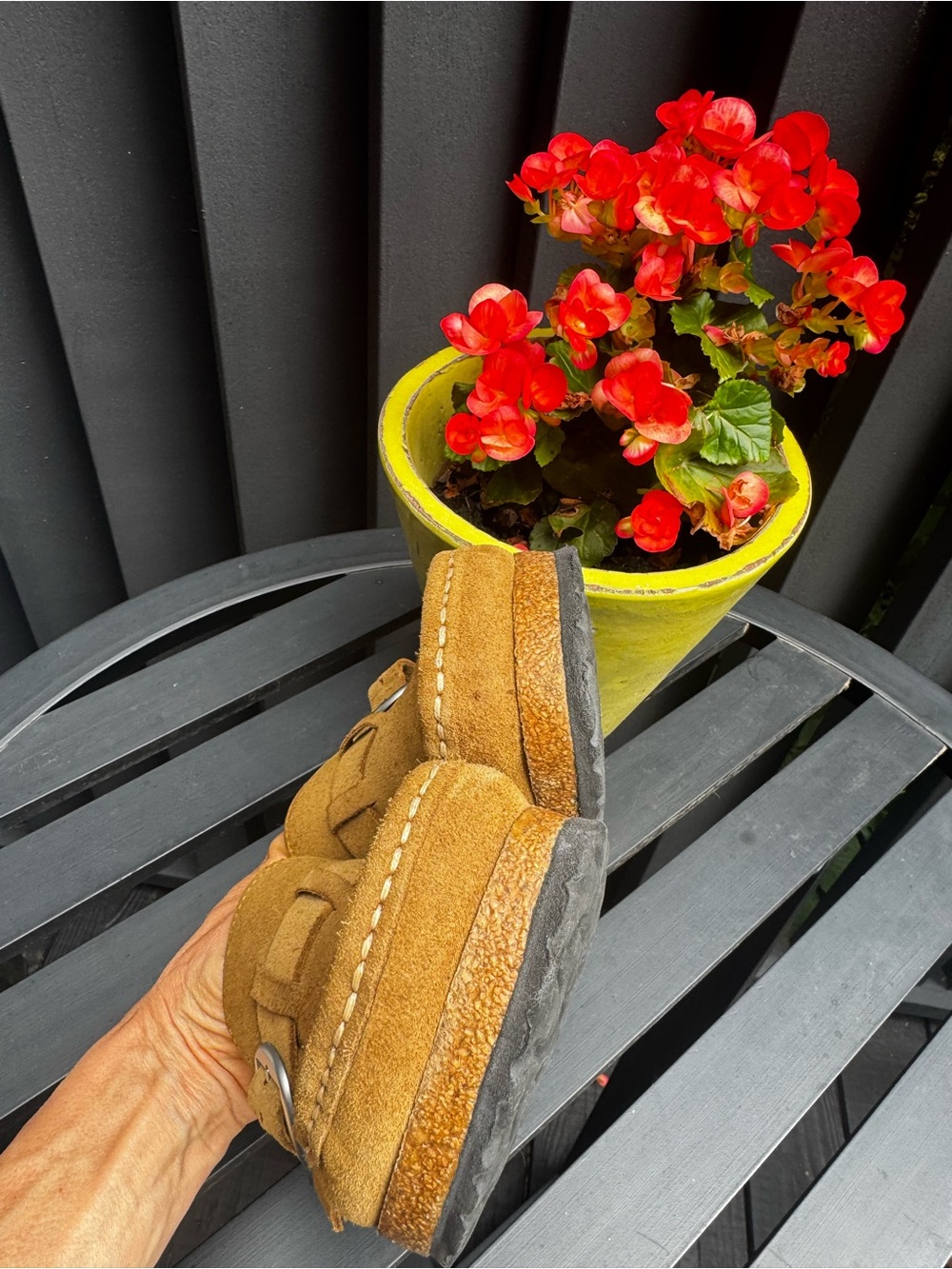 Birkenstock Buckley Women's Tan Suede Shearling-Lined Mules - Picture 4 of 11
